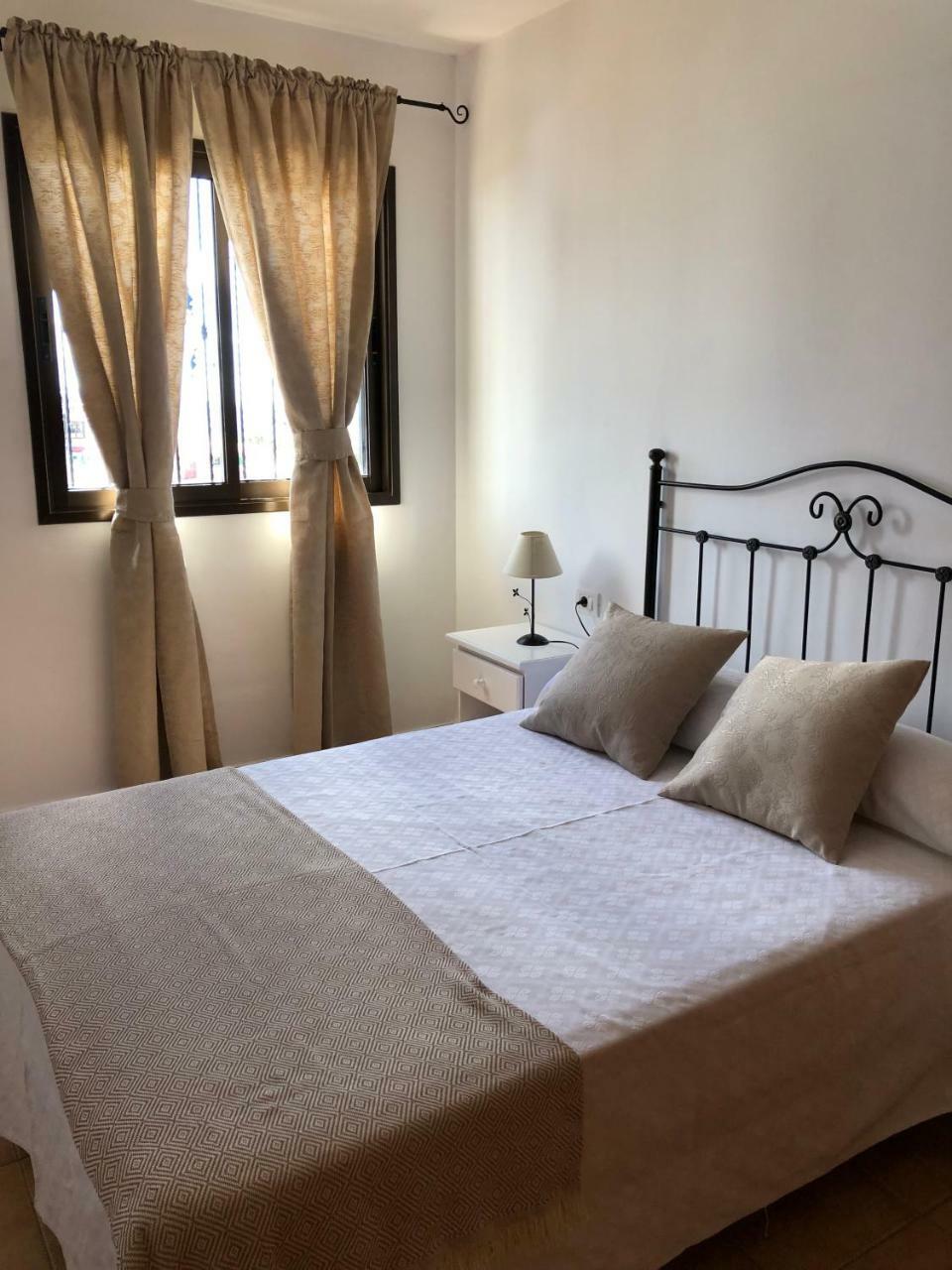 Apartamentos Ajabo Adeje Costa Adeje  Exteriör bild